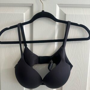 SKIM ultimate push up - never worn